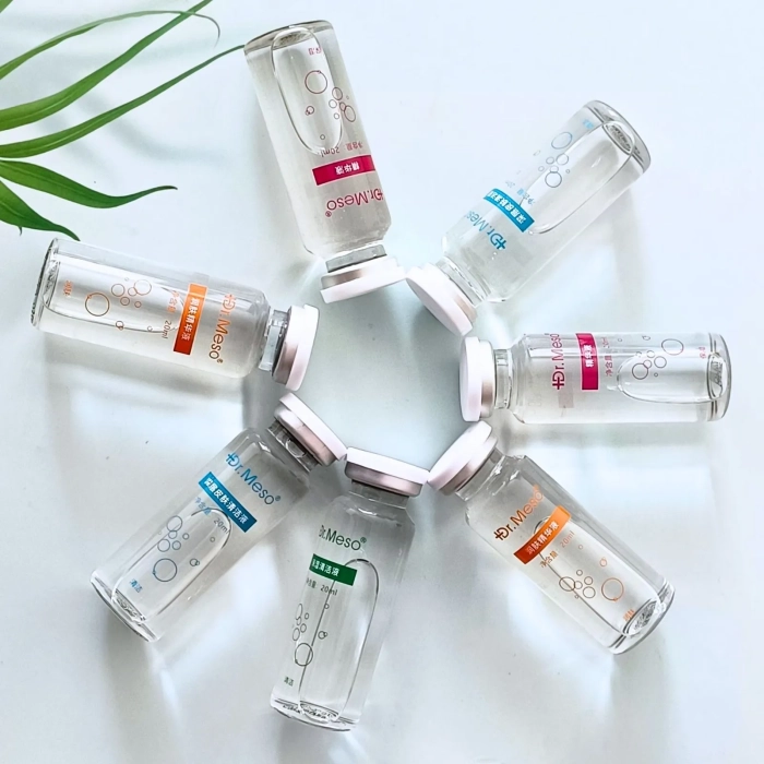 Dr. Meso Pure Fruit Peptide – Professionele Essencekit voor Dieptereiniging, Hydratatie en Huidvernieuwing (7 x 20 ml) MEDAES in situatie